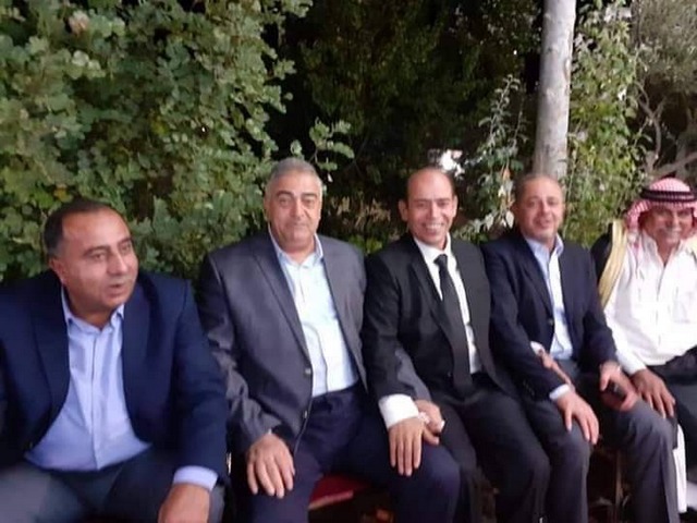 الزعبي يولم بمناسبة حصوله على الدكتوراه .. صور