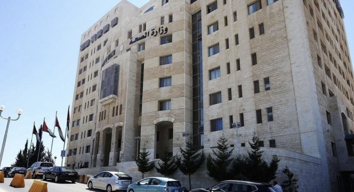 الصحة تنفي تعيين مستشار اعلامي