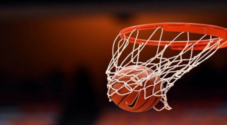 استراتيجية اللجنة المؤقتة تعيد الحياة لملاعب كرة السلة   