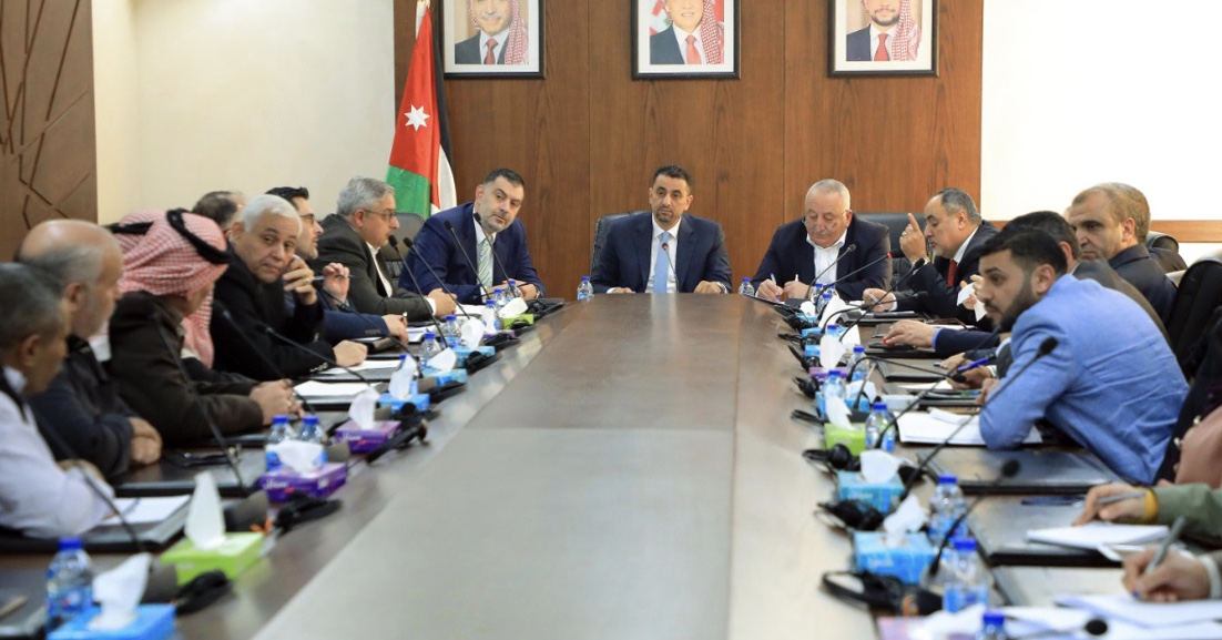عمل النيابية تتوافق لحل قضية موظفي سكة حديد العقبة