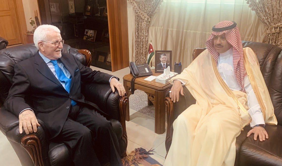 " توق " يلتقي السفير السعودي نايف بن بندر السديري