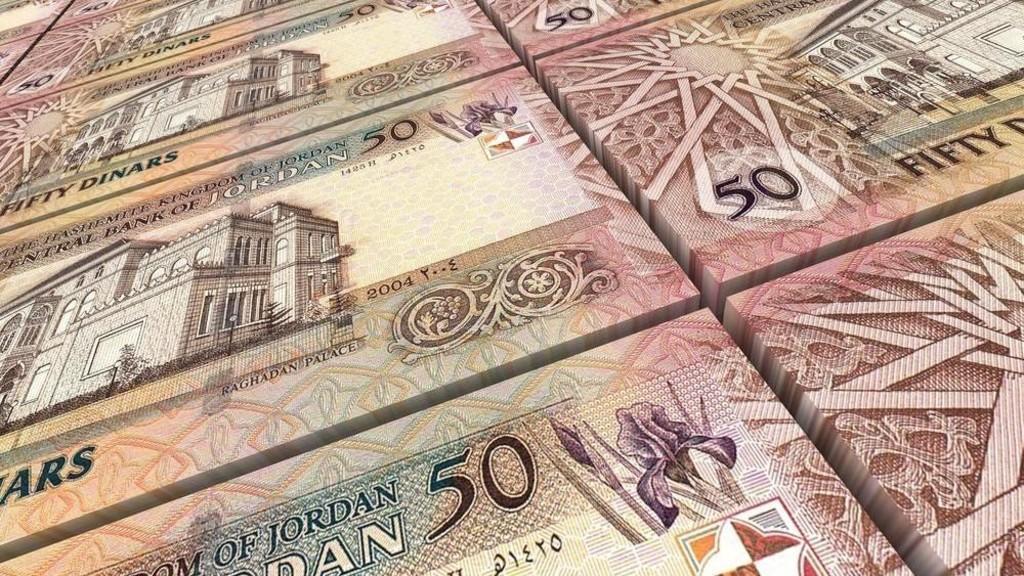 صرف 50 دينارا للأسر المنتفعة من صندوق الزكاة