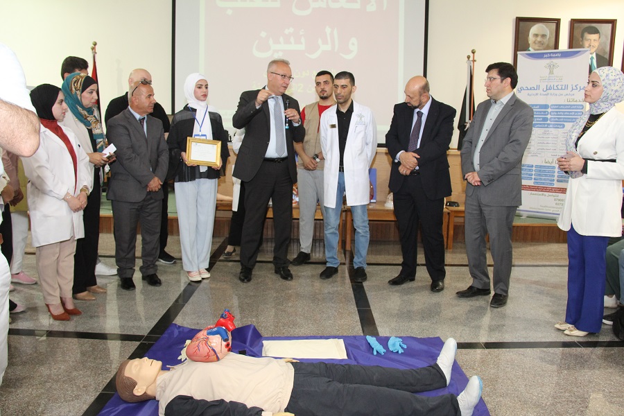 "الإسعافات الأولية" ورشة توعوية في اليرموك