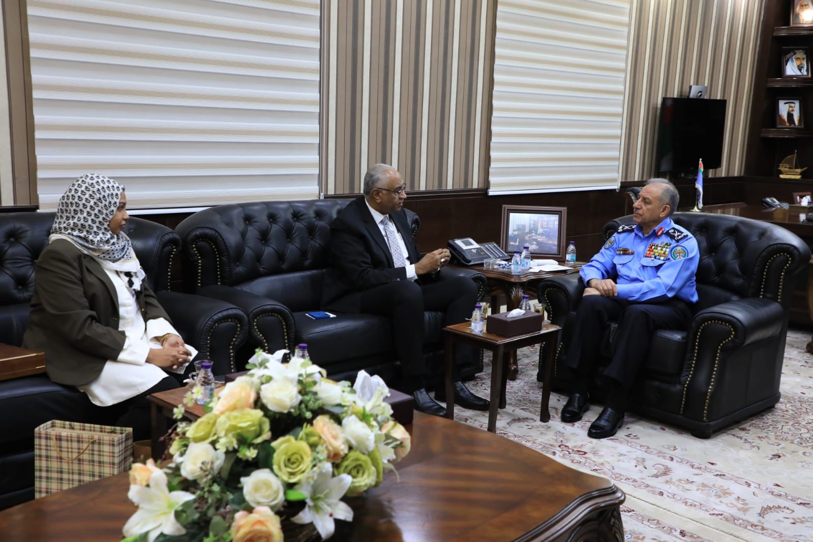 مدير الامن العام يلتقي السفير السوداني في عمَّان