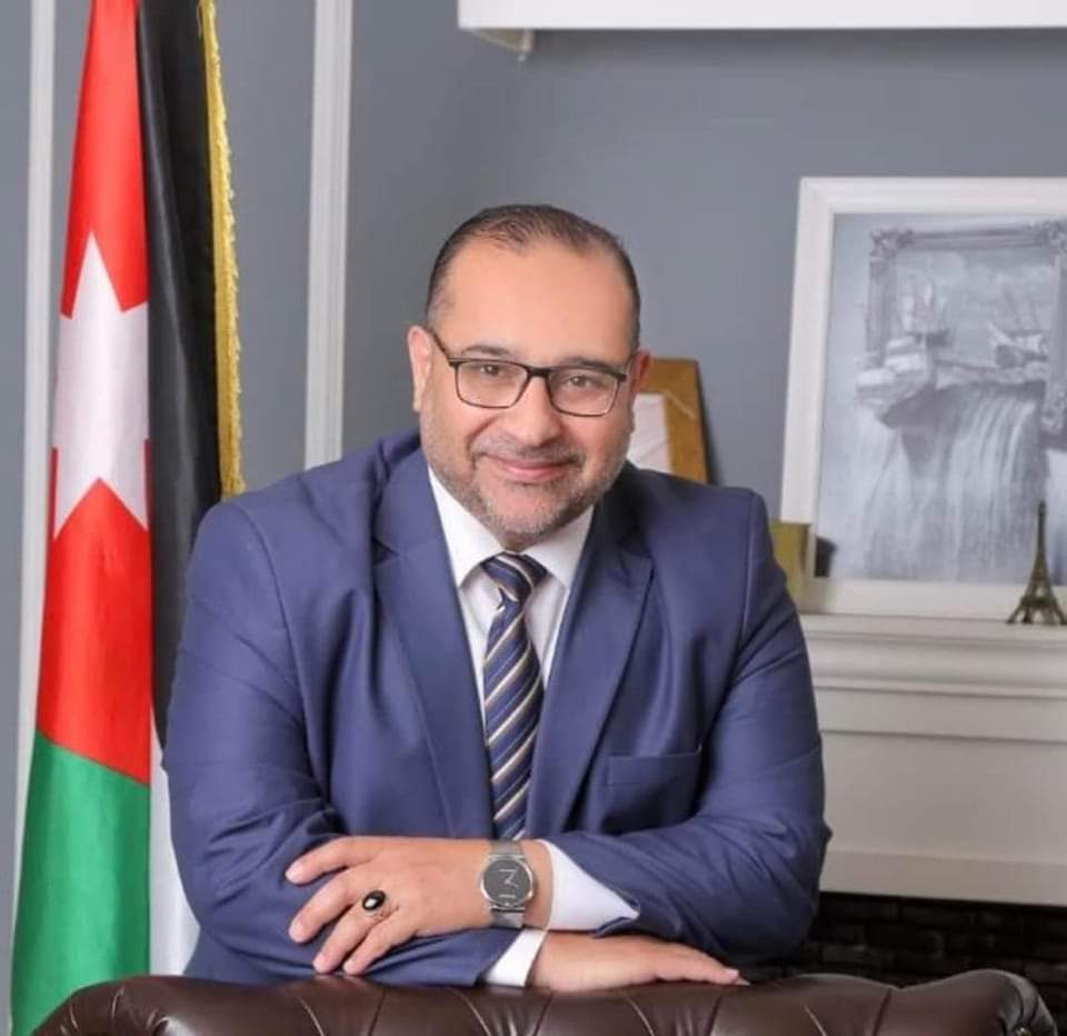 الدرجه الخاصه للدكتور حاتم السحيمات
