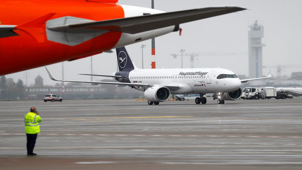 تأجيل رحلات طيران في مطار برلين بسبب إضراب عمالي