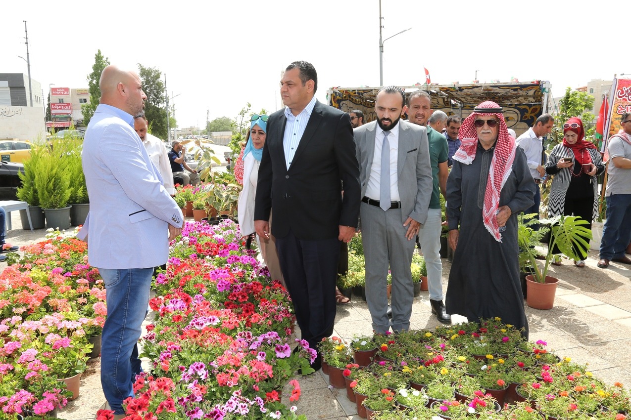 افتتاح مهرجان الزهور السنوي في أبو نصير