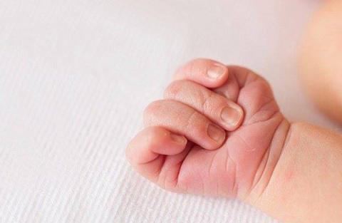 العثور على لقيط داخل كيس بالشونة الجنوبية