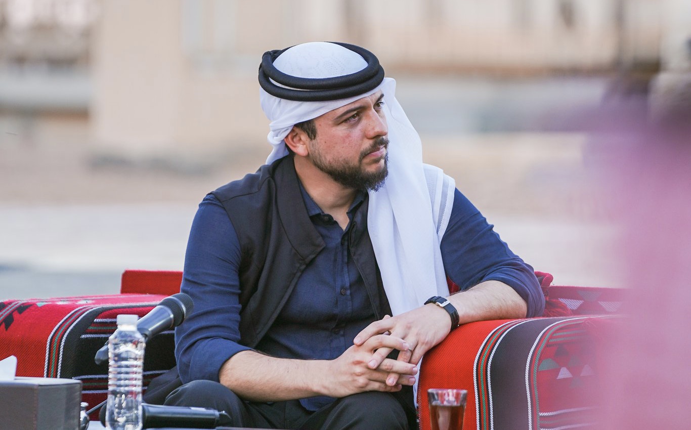 ولي العهد من معان يشكر الأردنيين على مشاعرهم الصادقة بمشاركتهم الفرح بزفافه .. صور 