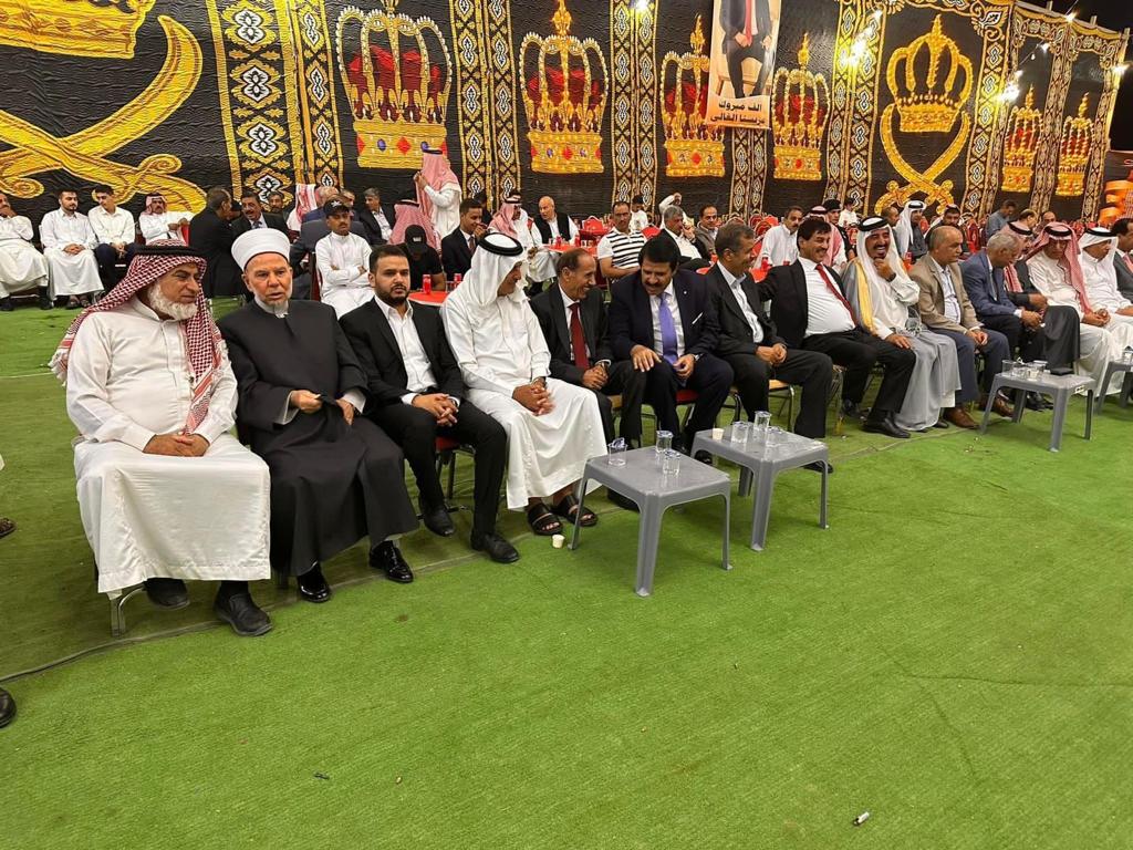 تهنئة وتبريك بمناسبة زفاف تامر فارس العطين .. صور 