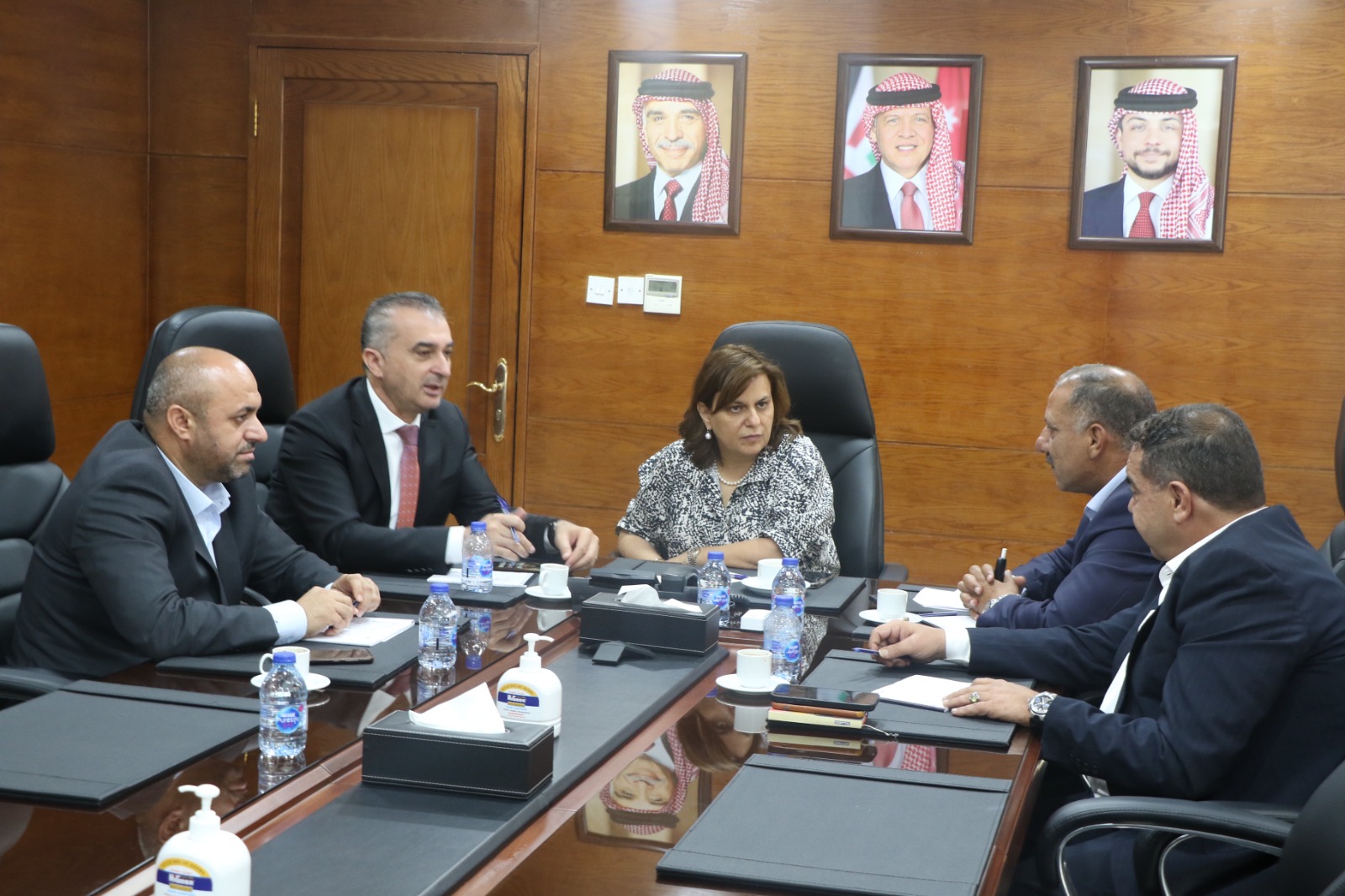 زيادين يبحث مع السقاف فرص الاستثمار