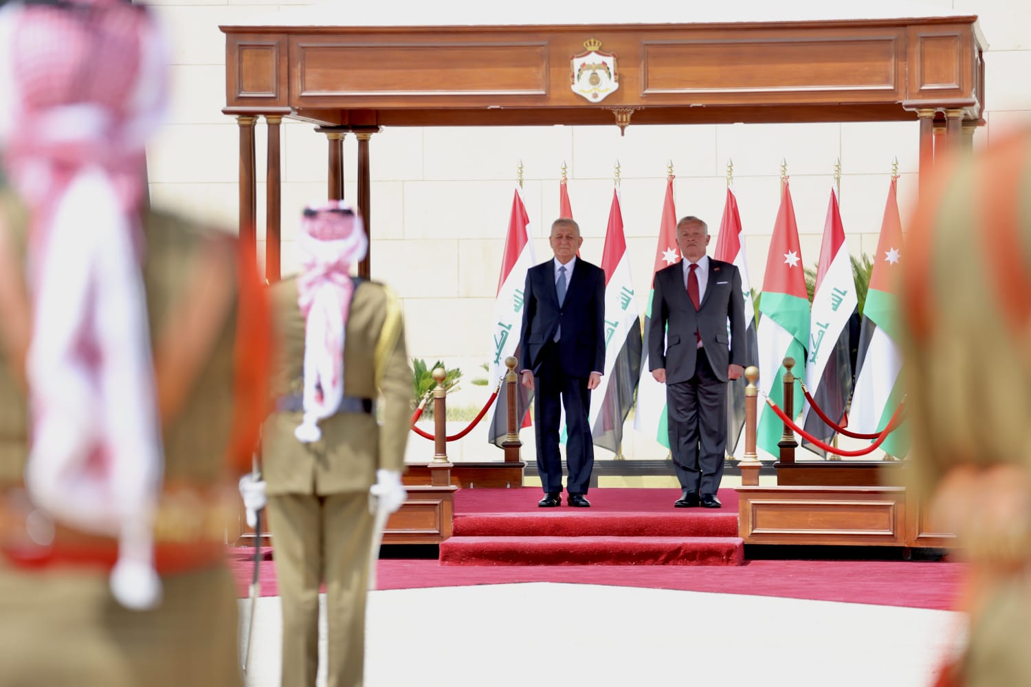 الملك والرئيس العراقي يبحثان التطورات الراهنة والأوضاع في غزة