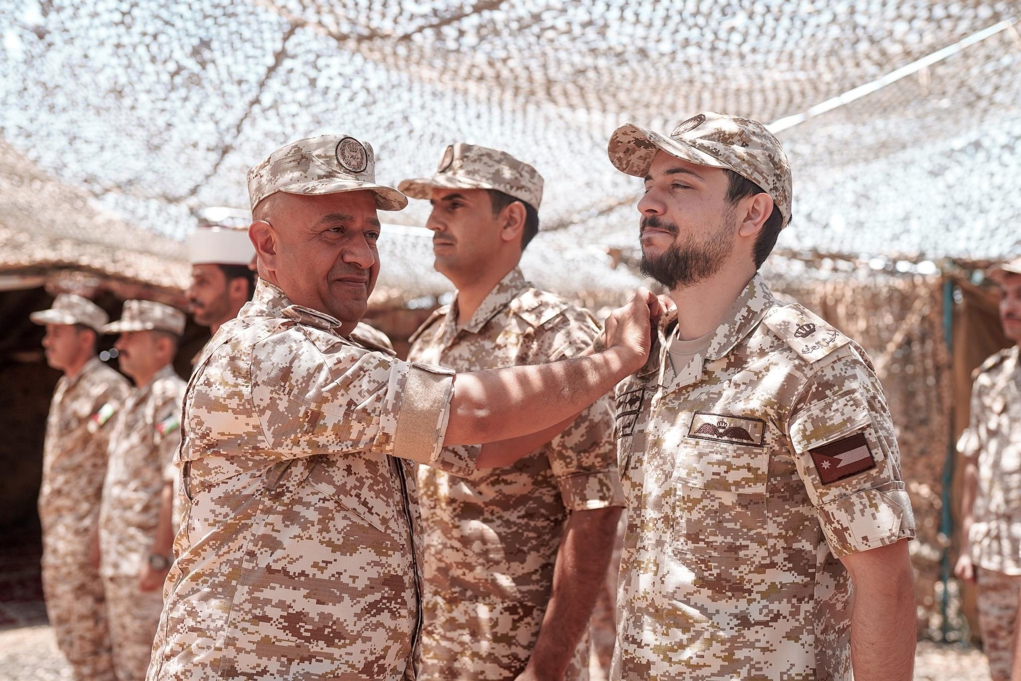 إرادة ملكية بترفيع الأمير الحسين بن عبدالله الثاني ولي العهد إلى رتبة رائد