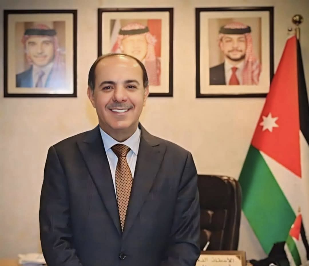 أسرة "الرقيب الدولي" تهنئ عطوفة الدكتور مأمون الدبعي بالسلامة