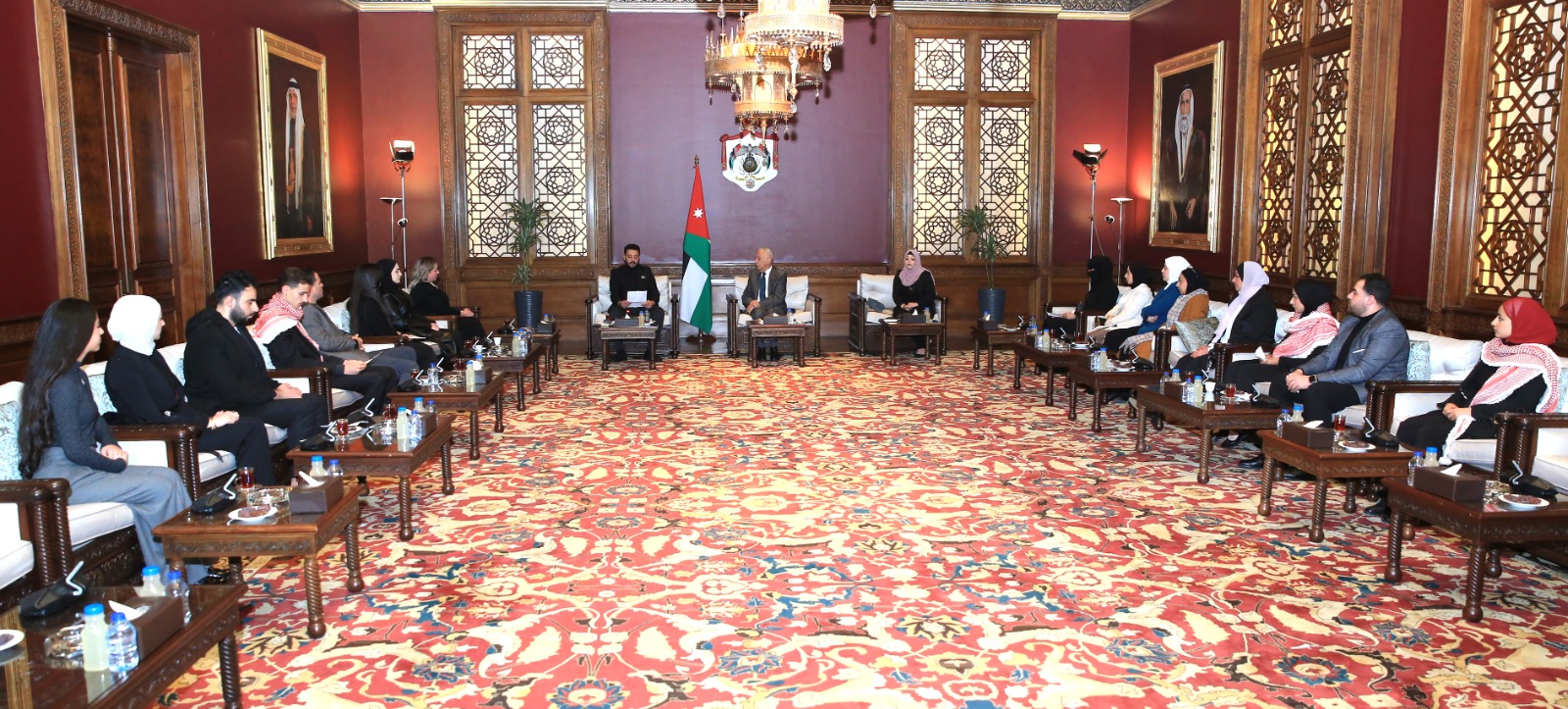 خلال لقائه وفدا شبابيا .. العيسوي: مواقف الاردن الثابتة تعكس التزامه بالمبادئ العادلة