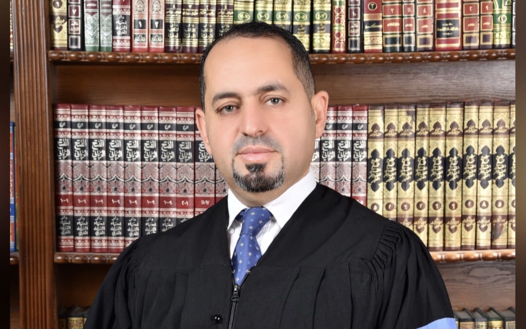د.الرجوب يكتب: "على أعتاب الضوء… حين تنقشع ظلال الخيانة"