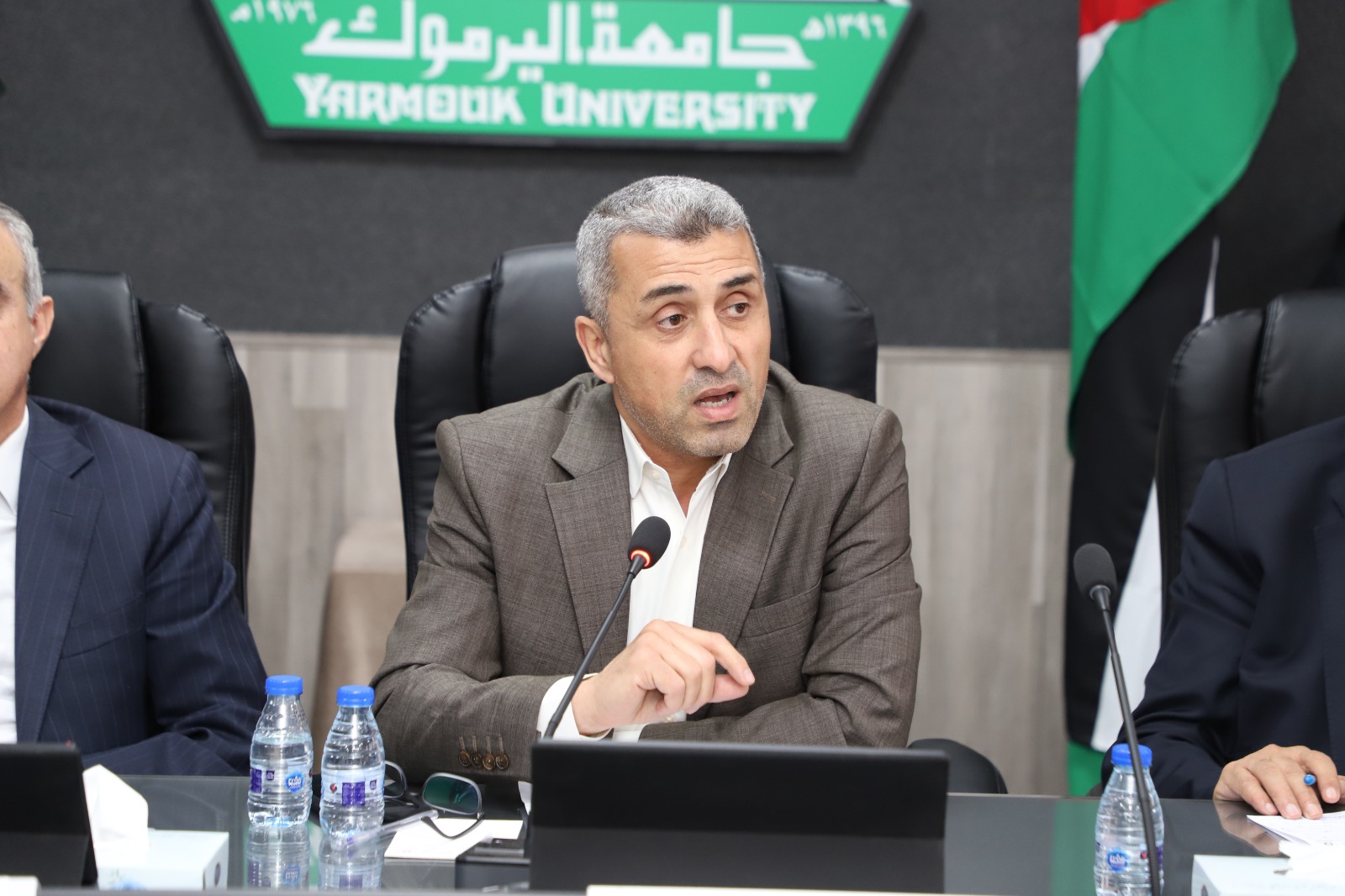 حوارية في "اليرموك" حول "دور العمالة الوافدة في الاقتصاد الأردني"