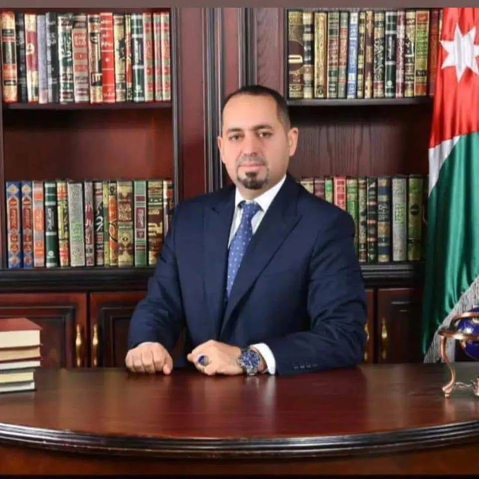 د. عمّار محمد الرجوب يكتب: في حضرة التاج حين تعانق الحكمة نبض الشعب
