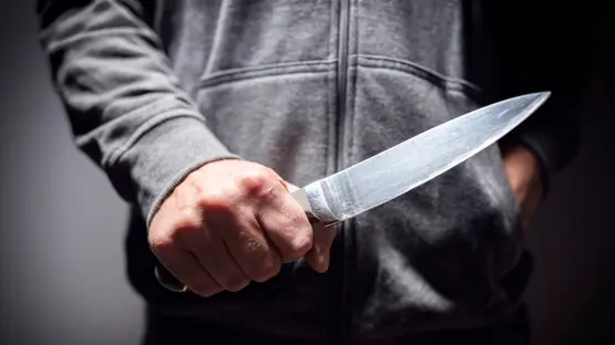جريمة تهز العقبة: الاشتباه بمقتل طفل على يد والده!